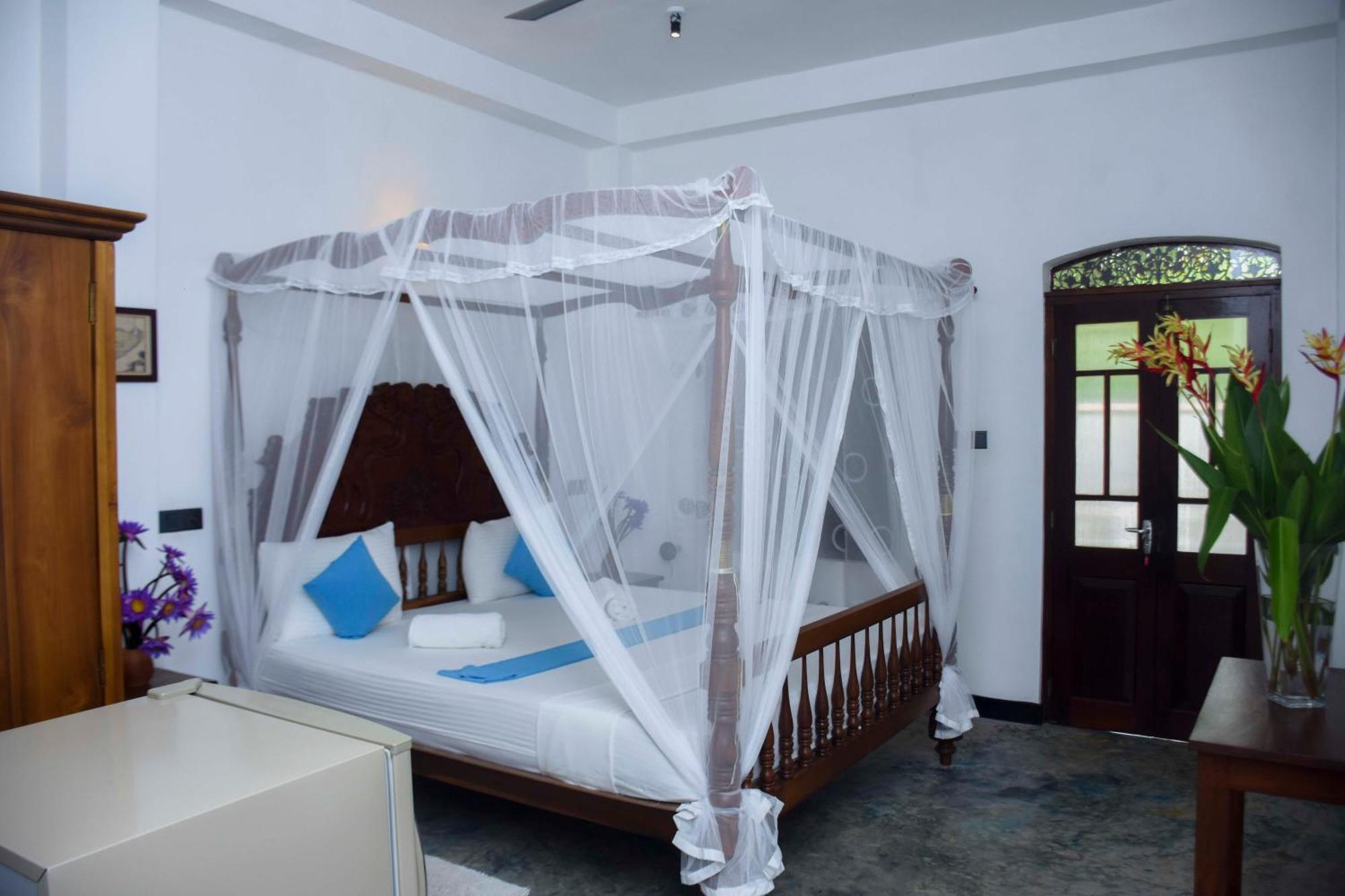The Ceylon Lazy Lagoon Mirissa Buitenkant foto